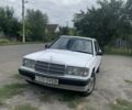 Білий Мерседес 190, об'ємом двигуна 1.8 л та пробігом 337 тис. км за 3000 $, фото 1 на Automoto.ua