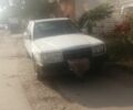 Белый Мерседес 190, объемом двигателя 2.5 л и пробегом 144 тыс. км за 1694 $, фото 1 на Automoto.ua