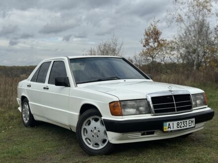 Мерседес 190 1984 в Житомире на Automoto.ua Белый Мерседес 190, объемом двигателя 2 л и пробегом 3 тыс. км за 2200 $, фото 1 на Automoto.ua