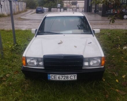 Белый Мерседес 190, объемом двигателя 2 л и пробегом 500 тыс. км за 1300 $, фото 1 на Automoto.ua