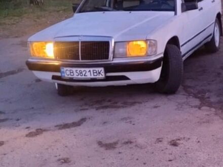 Мерседес 190 1986 у Нежине на Automoto.ua Білий Мерседес 190, об'ємом двигуна 2 л та пробігом 400 тис. км за 1600 $, фото 1 на Automoto.ua