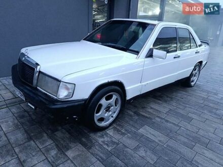Білий Мерседес 190, об'ємом двигуна 2 л та пробігом 312 тис. км за 950 $, фото 1 на Automoto.ua