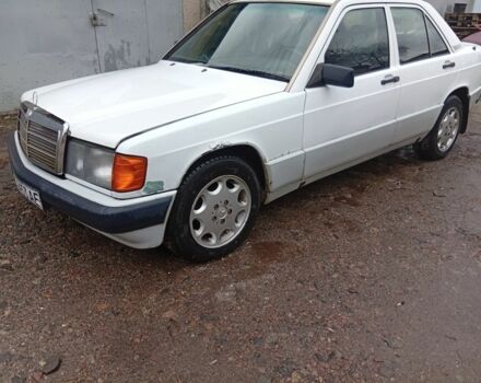 Белый Мерседес 190, объемом двигателя 0 л и пробегом 386 тыс. км за 1525 $, фото 1 на Automoto.ua