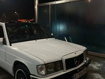 Мерседес 190 1992 у Києві на Automoto.ua Білий Мерседес 190, об'ємом двигуна 1.8 л та пробігом 600 тис. км за 1600 $, фото 1 на Automoto.ua