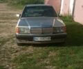 Бежевый Мерседес 190, объемом двигателя 2 л и пробегом 290 тыс. км за 1400 $, фото 4 на Automoto.ua