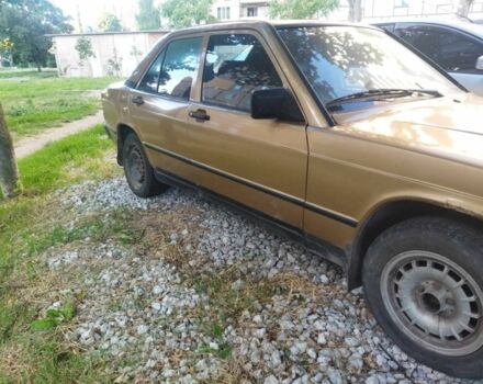 Бежевий Мерседес 190, об'ємом двигуна 2 л та пробігом 350 тис. км за 1700 $, фото 12 на Automoto.ua