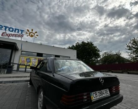 Чорний Мерседес 190, об'ємом двигуна 2 л та пробігом 2 тис. км за 2500 $, фото 6 на Automoto.ua