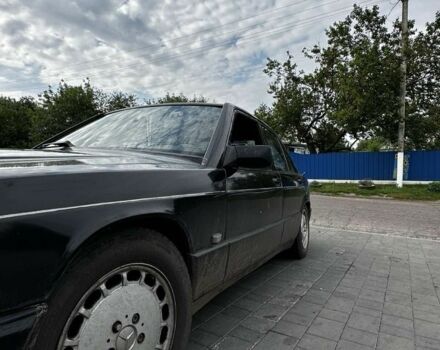 Чорний Мерседес 190, об'ємом двигуна 2 л та пробігом 2 тис. км за 2500 $, фото 7 на Automoto.ua