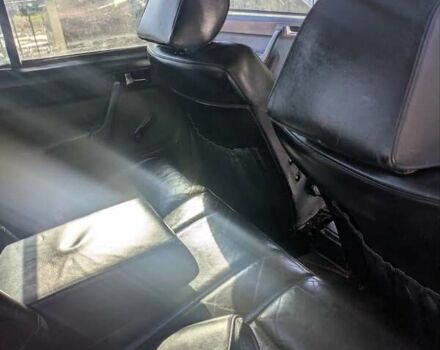 Чорний Мерседес 190, об'ємом двигуна 2 л та пробігом 550 тис. км за 800 $, фото 1 на Automoto.ua