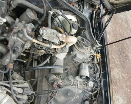 Чорний Мерседес 190, об'ємом двигуна 2 л та пробігом 300 тис. км за 750 $, фото 6 на Automoto.ua