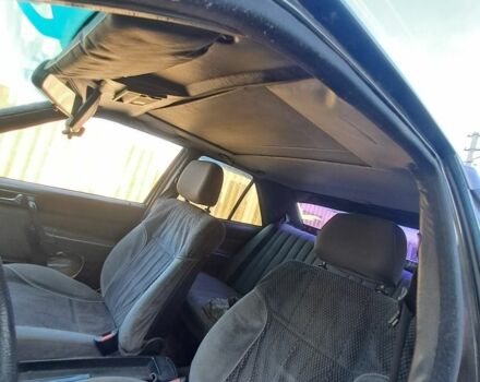 Черный Мерседес 190, объемом двигателя 2 л и пробегом 123 тыс. км за 1300 $, фото 2 на Automoto.ua