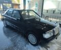 Чорний Мерседес 190, об'ємом двигуна 2 л та пробігом 300 тис. км за 1650 $, фото 1 на Automoto.ua