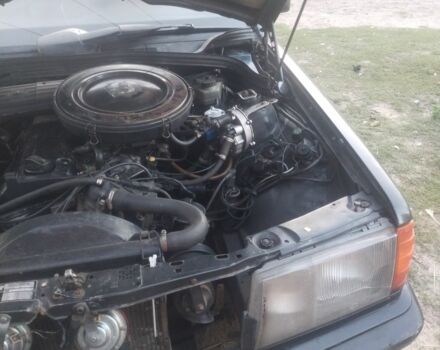 Черный Мерседес 190, объемом двигателя 2 л и пробегом 2 тыс. км за 1800 $, фото 1 на Automoto.ua