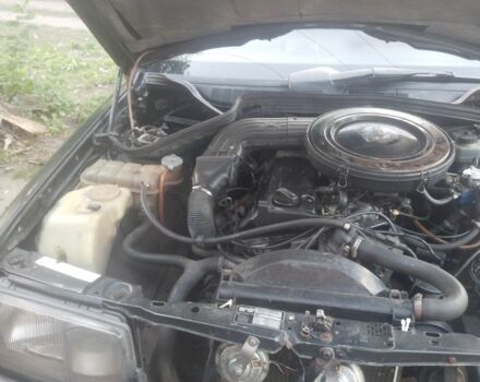 Черный Мерседес 190, объемом двигателя 2 л и пробегом 2 тыс. км за 1800 $, фото 2 на Automoto.ua