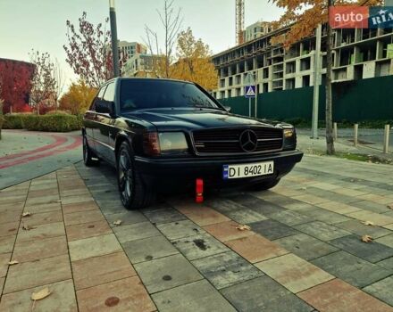 Черный Мерседес 190, объемом двигателя 2.3 л и пробегом 271 тыс. км за 4000 $, фото 4 на Automoto.ua