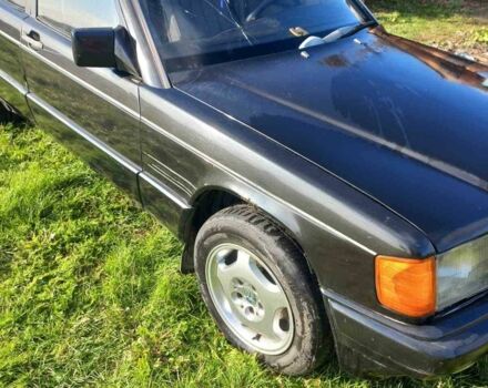 Чорний Мерседес 190, об'ємом двигуна 2.2 л та пробігом 500 тис. км за 709 $, фото 6 на Automoto.ua