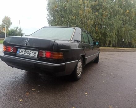 Черный Мерседес 190, объемом двигателя 2 л и пробегом 420 тыс. км за 2000 $, фото 5 на Automoto.ua