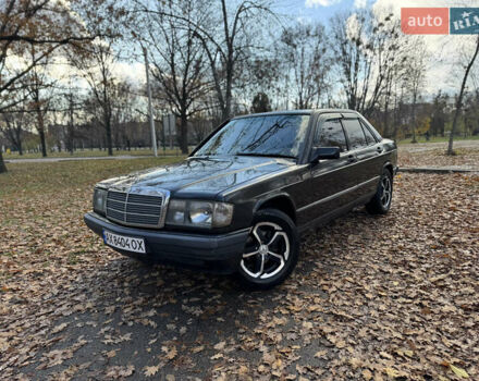 Черный Мерседес 190, объемом двигателя 2.6 л и пробегом 267 тыс. км за 2999 $, фото 1 на Automoto.ua