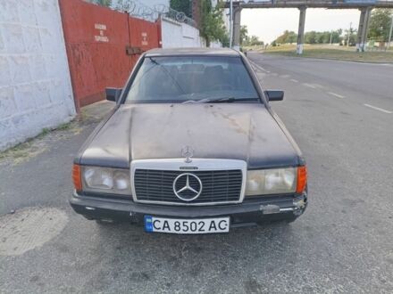 Мерседес 190 1989 у Яготине на Automoto.ua Чорний Мерседес 190, об'ємом двигуна 2 л та пробігом 551 тис. км за 1350 $, фото 1 на Automoto.ua