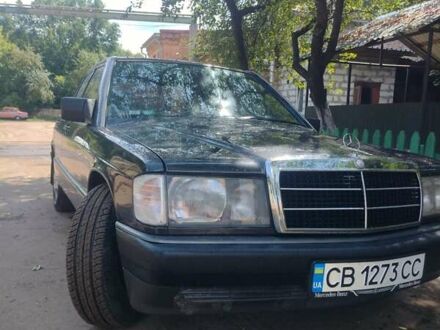 Мерседес 190 1990 в Чернигове на Automoto.ua Черный Мерседес 190, объемом двигателя 2 л и пробегом 290 тыс. км за 3000 $, фото 1 на Automoto.ua