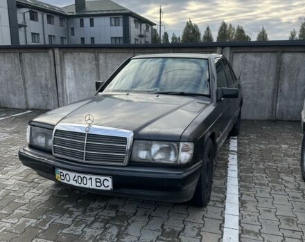 Черный Мерседес 190, объемом двигателя 1.8 л и пробегом 3 тыс. км за 1069 $, фото 1 на Automoto.ua
