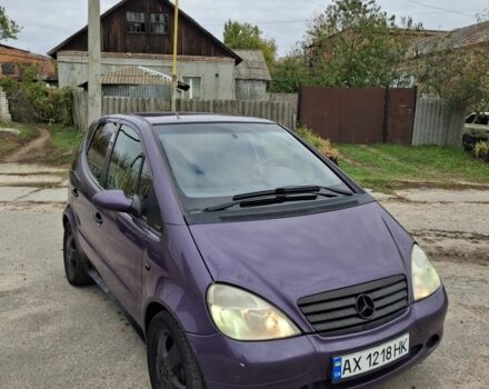 Фиолетовый Мерседес 190, объемом двигателя 1.9 л и пробегом 111 тыс. км за 2550 $, фото 3 на Automoto.ua