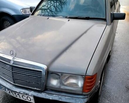 Коричневый Мерседес 190, объемом двигателя 2.3 л и пробегом 300 тыс. км за 1000 $, фото 11 на Automoto.ua