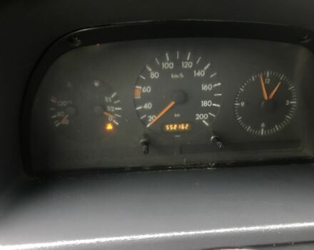 Червоний Мерседес 190, об'ємом двигуна 2.3 л та пробігом 552 тис. км за 2550 $, фото 13 на Automoto.ua