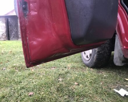 Червоний Мерседес 190, об'ємом двигуна 2.3 л та пробігом 552 тис. км за 2550 $, фото 19 на Automoto.ua