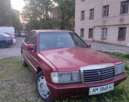 Червоний Мерседес 190, об'ємом двигуна 2 л та пробігом 350 тис. км за 1668 $, фото 2 на Automoto.ua