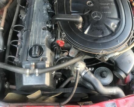 Червоний Мерседес 190, об'ємом двигуна 2.6 л та пробігом 425 тис. км за 2300 $, фото 11 на Automoto.ua