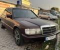 Красный Мерседес 190, объемом двигателя 2.3 л и пробегом 450 тыс. км за 1200 $, фото 1 на Automoto.ua