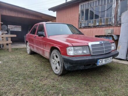 Червоний Мерседес 190, об'ємом двигуна 2 л та пробігом 430 тис. км за 600 $, фото 1 на Automoto.ua