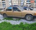 Жовтий Мерседес 190, об'ємом двигуна 2 л та пробігом 355 тис. км за 1800 $, фото 19 на Automoto.ua