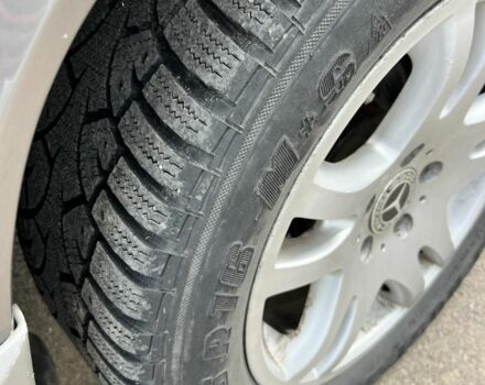 Серый Мерседес 190, объемом двигателя 2 л и пробегом 340 тыс. км за 2500 $, фото 6 на Automoto.ua