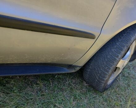 Мерседес 190 1999 у Новояворівськ на Automoto.ua Сірий Мерседес 190, об'ємом двигуна 1.9 л та пробігом 230 тис. км за 4050 $, фото 10 на Automoto.ua