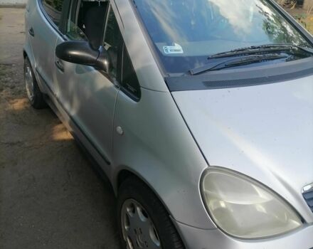 Сірий Мерседес 190, об'ємом двигуна 1.7 л та пробігом 1 тис. км за 1250 $, фото 2 на Automoto.ua