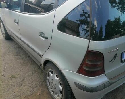 Сірий Мерседес 190, об'ємом двигуна 1.7 л та пробігом 1 тис. км за 1250 $, фото 1 на Automoto.ua