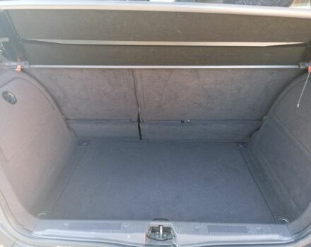 Серый Мерседес 190, объемом двигателя 1.9 л и пробегом 176 тыс. км за 2950 $, фото 5 на Automoto.ua