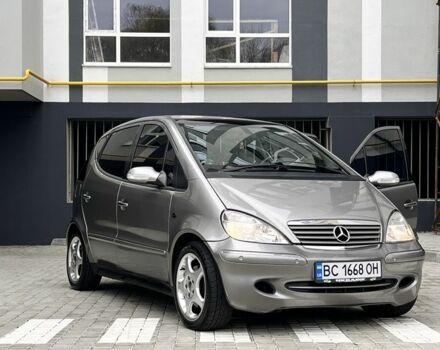 Сірий Мерседес 190, об'ємом двигуна 1.9 л та пробігом 206 тис. км за 4500 $, фото 2 на Automoto.ua