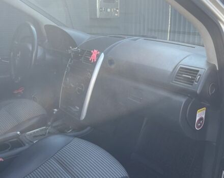 Серый Мерседес 190, объемом двигателя 1.7 л и пробегом 2 тыс. км за 4824 $, фото 2 на Automoto.ua