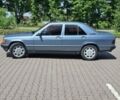 Серый Мерседес 190, объемом двигателя 2 л и пробегом 670 тыс. км за 2200 $, фото 1 на Automoto.ua