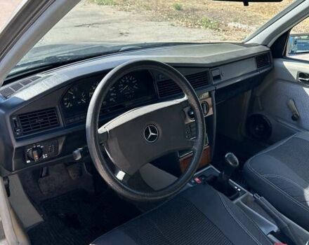 Сірий Мерседес 190, об'ємом двигуна 2.5 л та пробігом 275 тис. км за 5500 $, фото 10 на Automoto.ua