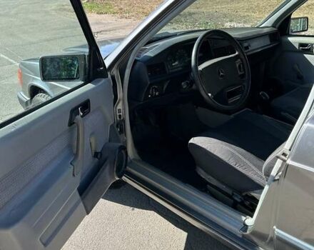 Сірий Мерседес 190, об'ємом двигуна 2.5 л та пробігом 275 тис. км за 5500 $, фото 11 на Automoto.ua