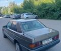 Серый Мерседес 190, объемом двигателя 2 л и пробегом 300 тыс. км за 1650 $, фото 5 на Automoto.ua