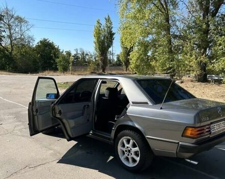 Сірий Мерседес 190, об'ємом двигуна 2.5 л та пробігом 275 тис. км за 5500 $, фото 15 на Automoto.ua