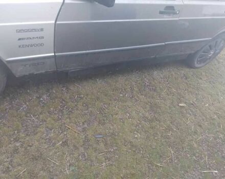 Сірий Мерседес 190, об'ємом двигуна 2 л та пробігом 490 тис. км за 550 $, фото 7 на Automoto.ua