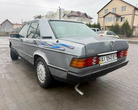 Серый Мерседес 190, объемом двигателя 2.3 л и пробегом 317 тыс. км за 1200 $, фото 2 на Automoto.ua