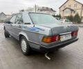 Серый Мерседес 190, объемом двигателя 2.3 л и пробегом 317 тыс. км за 1200 $, фото 2 на Automoto.ua