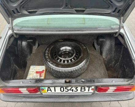 Серый Мерседес 190, объемом двигателя 2.3 л и пробегом 317 тыс. км за 1200 $, фото 10 на Automoto.ua